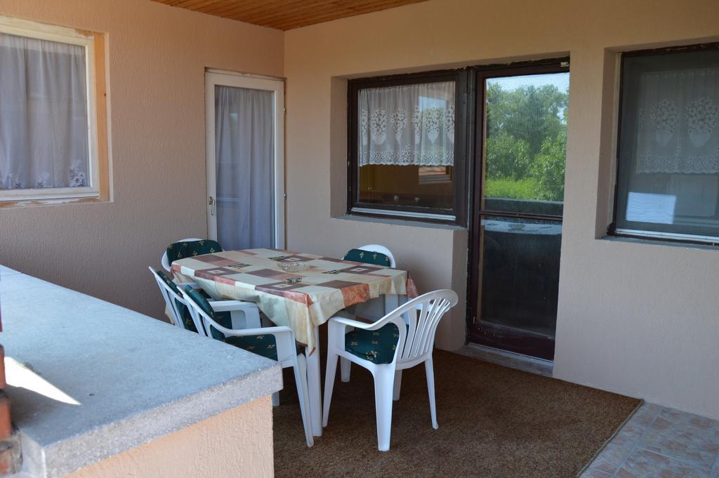 Apartman Aniko Vendeghaz Harkány Dış mekan fotoğraf